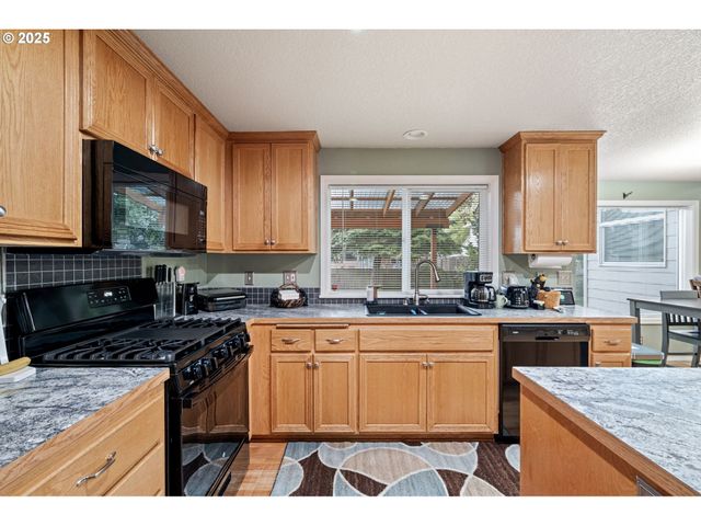 4278 TORRINGTON Ave, Eugene, OR 97404