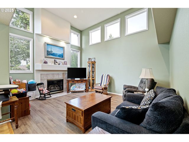 4278 TORRINGTON Ave, Eugene, OR 97404