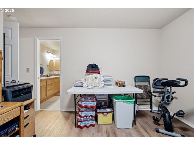 4278 TORRINGTON Ave, Eugene, OR 97404