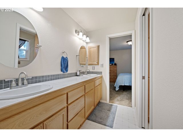 4278 TORRINGTON Ave, Eugene, OR 97404