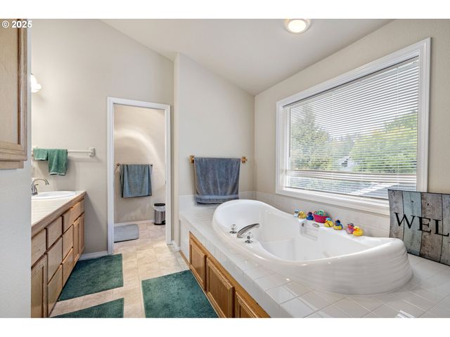 4278 TORRINGTON Ave, Eugene, OR 97404