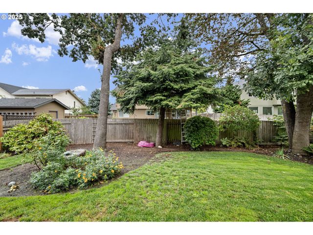 4278 TORRINGTON Ave, Eugene, OR 97404