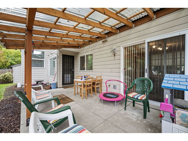 4278 TORRINGTON Ave, Eugene, OR 97404