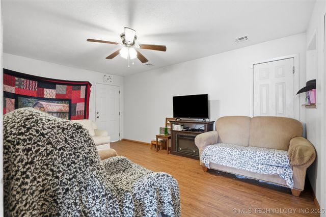 2513 N Norwood Place, Tulsa, OK 74104