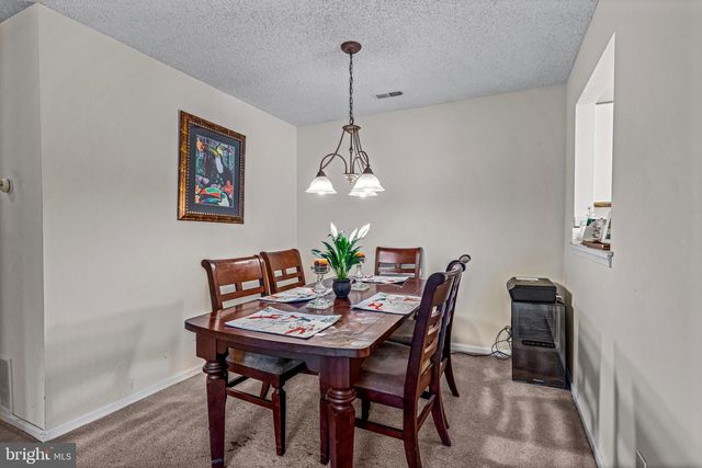 656 COVINGTON CT, Sewell, NJ 08080