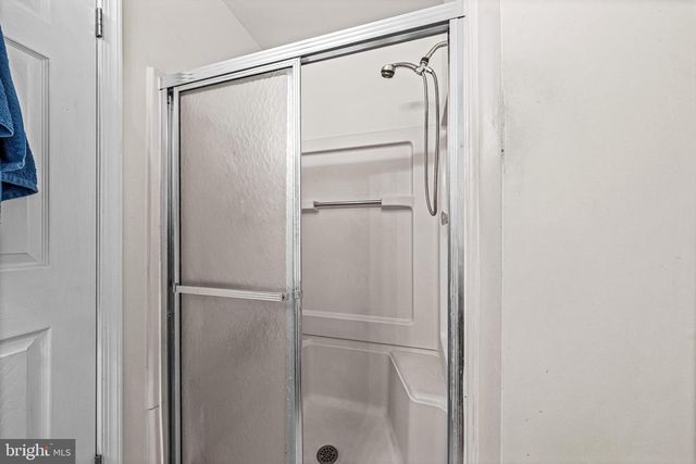 656 COVINGTON CT, Sewell, NJ 08080