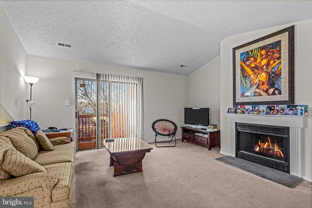 656 COVINGTON CT, Sewell, NJ 08080