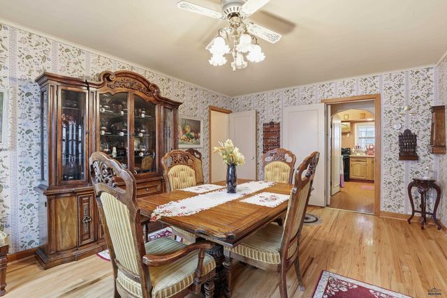 903 FULTON ST, Rapid City, SD 57701