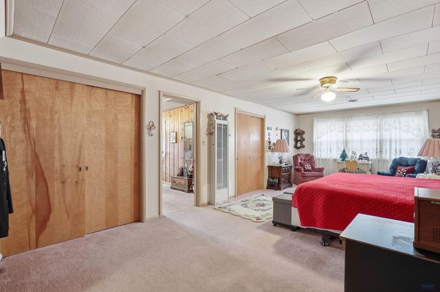 903 FULTON ST, Rapid City, SD 57701