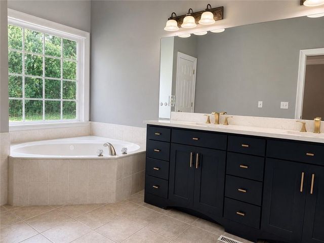 2014 Hubbard Court, Villa Rica, GA 30180