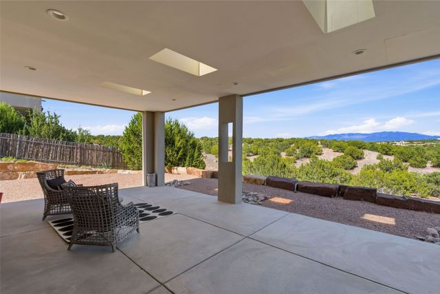 12C Camino Barranca C, Santa Fe, NM 87507