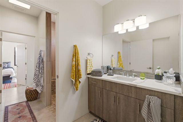 12C Camino Barranca C, Santa Fe, NM 87507