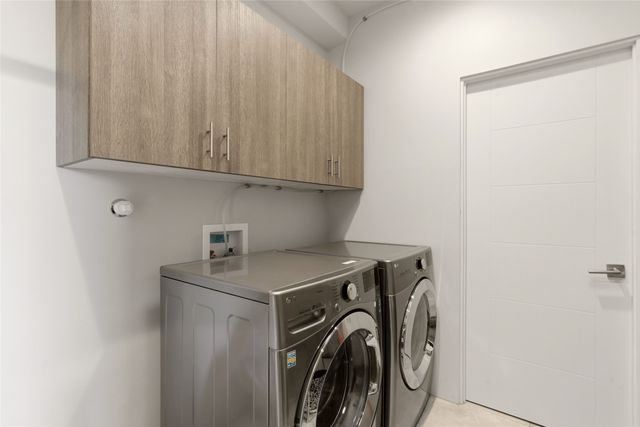 12C Camino Barranca C, Santa Fe, NM 87507