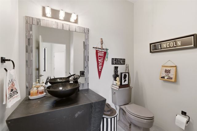12C Camino Barranca C, Santa Fe, NM 87507