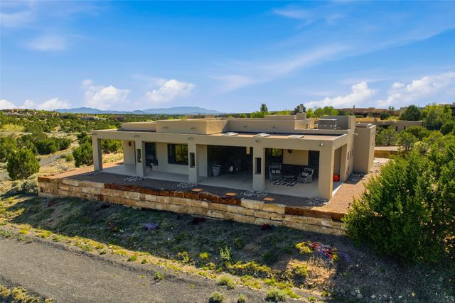 12C Camino Barranca C, Santa Fe, NM 87507