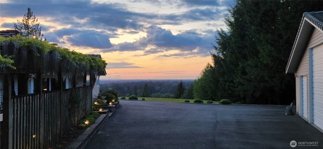 28118 163rd Street E, Wilkeson, WA 98396