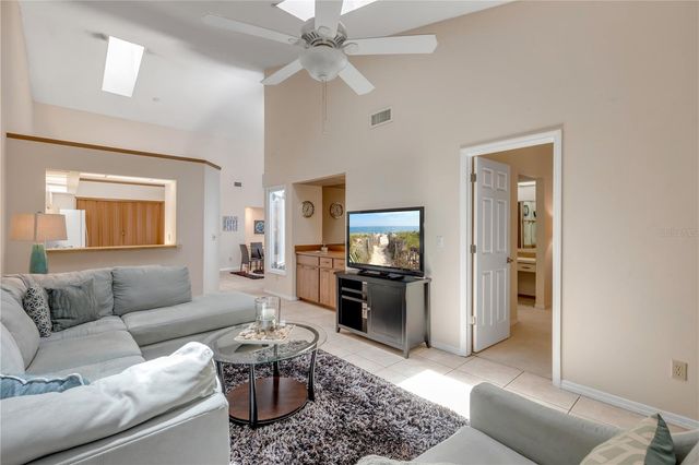 937 MEADOW VIEW DRIVE B, Port Orange, FL 32127