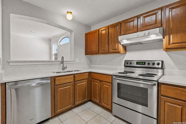 6019 Wexford Pl, San Antonio, TX 78240