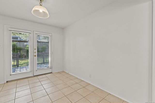 6019 Wexford Pl, San Antonio, TX 78240