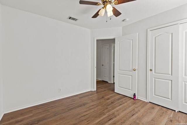 6019 Wexford Pl, San Antonio, TX 78240