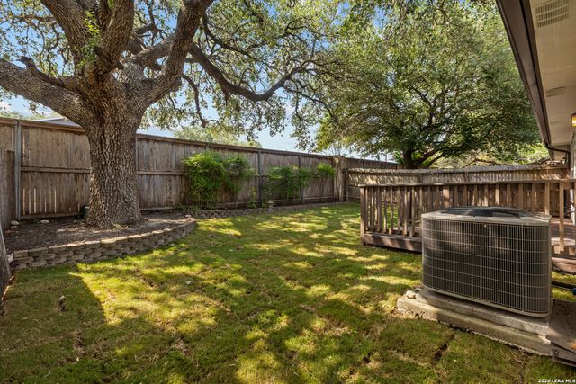 6019 Wexford Pl, San Antonio, TX 78240