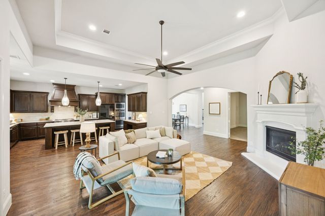 204 Chisholm Trail, Highland Village, TX 75077