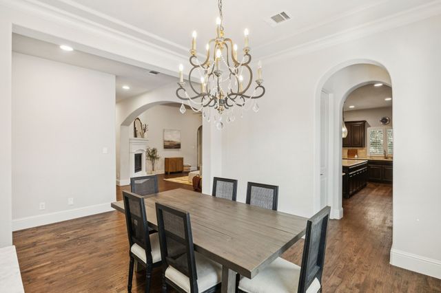 204 Chisholm Trail, Highland Village, TX 75077