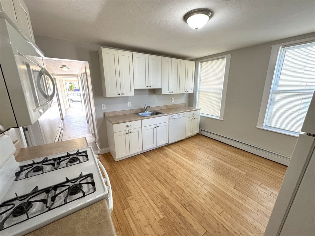 26 Arlington Ave 1, Revere, MA 02151