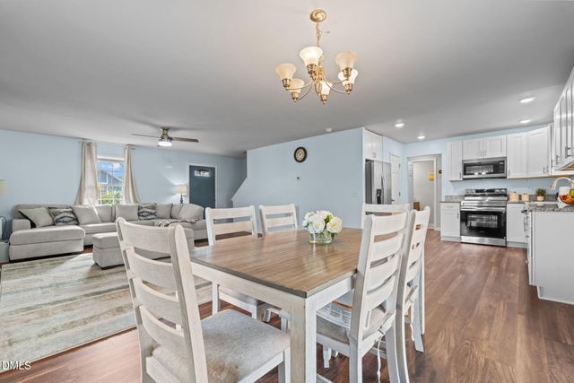 759 Dayflower Court, Vass, NC 28394