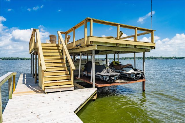 10136 Cherokee Lane, Payne Springs, TX 75156