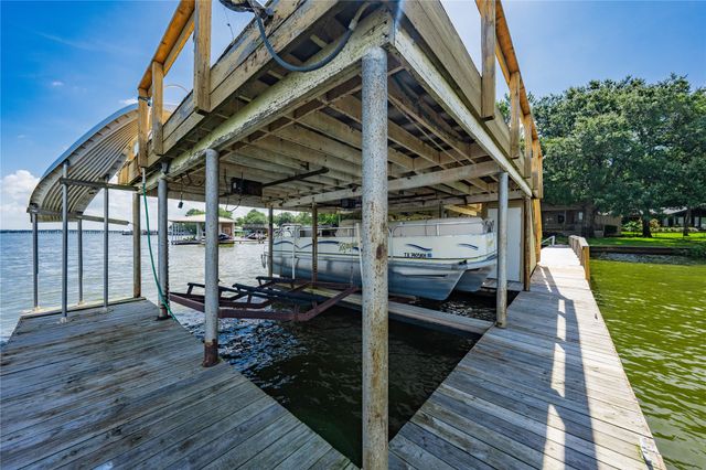 10136 Cherokee Lane, Payne Springs, TX 75156