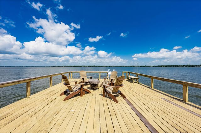 10136 Cherokee Lane, Payne Springs, TX 75156