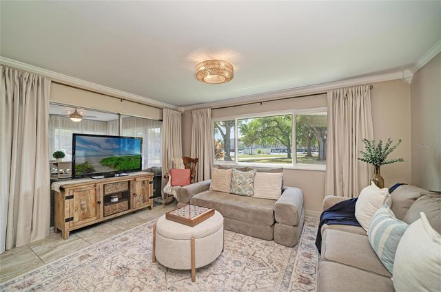 1520 LAKESIDE WAY 147, Sarasota, FL 34232