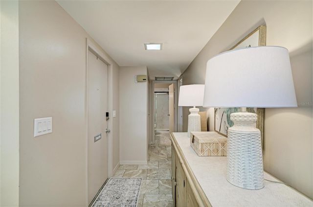 1520 LAKESIDE WAY 147, Sarasota, FL 34232