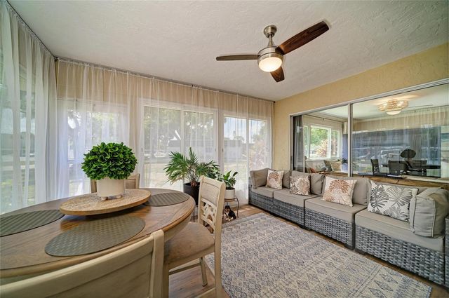 1520 LAKESIDE WAY 147, Sarasota, FL 34232