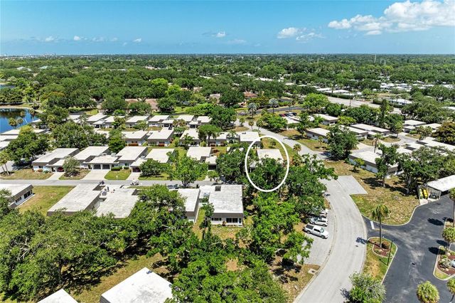 1520 LAKESIDE WAY 147, Sarasota, FL 34232