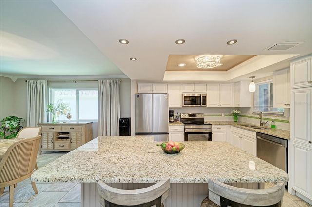 1520 LAKESIDE WAY 147, Sarasota, FL 34232