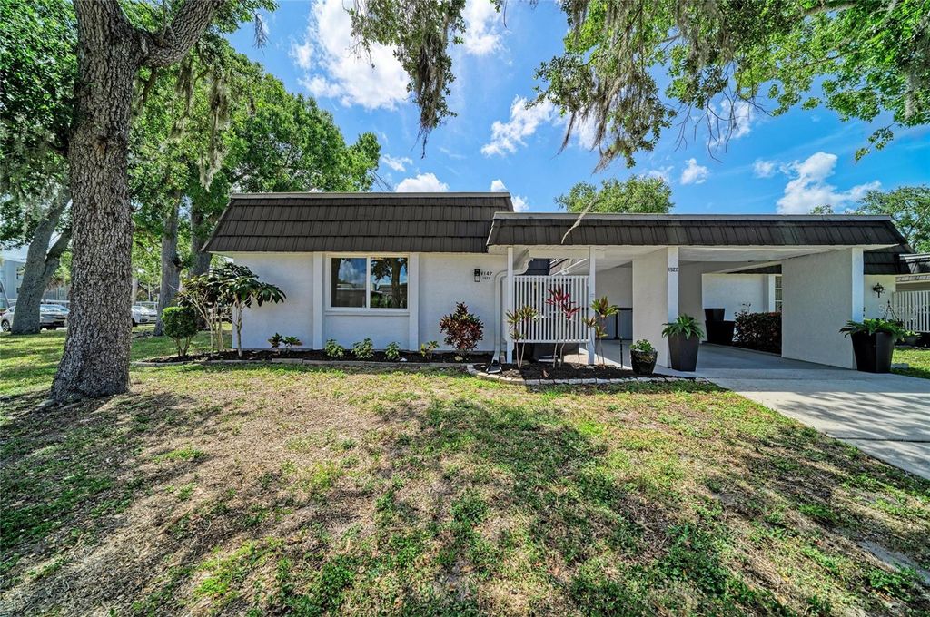 1520 LAKESIDE WAY 147, Sarasota, FL 34232