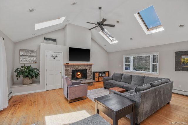 97 N Clinton Avenue, Patchogue, NY 11772