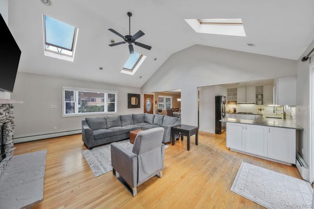 97 N Clinton Avenue, Patchogue, NY 11772