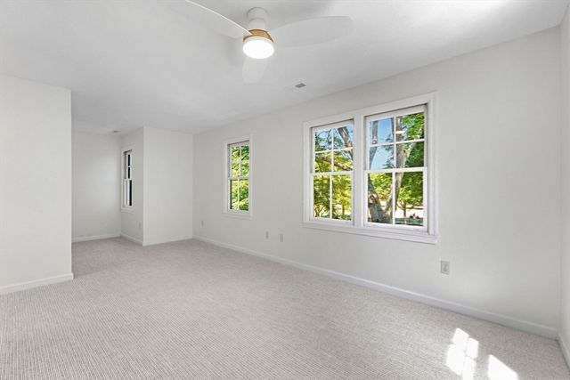 19 Russell Pl 19, Arlington, MA 02474
