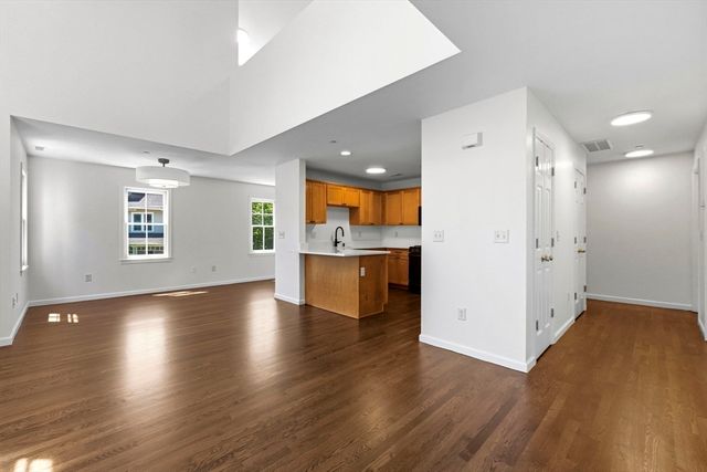 19 Russell Pl 19, Arlington, MA 02474
