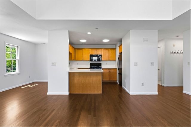 19 Russell Pl 19, Arlington, MA 02474