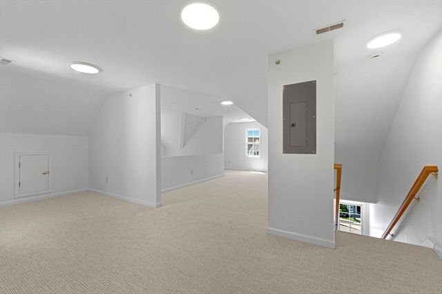 19 Russell Pl 19, Arlington, MA 02474