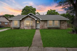 12310 Pine Knoll Drive, Houston, TX 77099