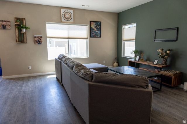 935 W LOTUS BROOK DR, South Salt Lake, UT 84119
