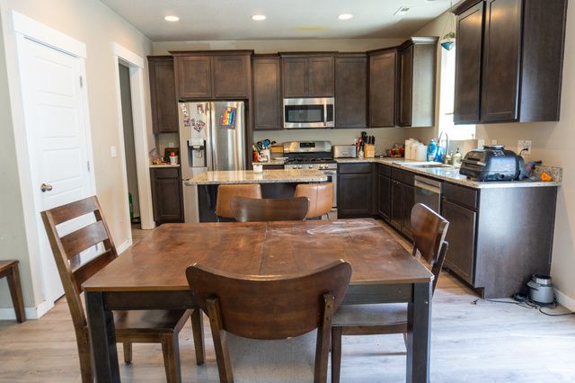 935 W LOTUS BROOK DR, South Salt Lake, UT 84119