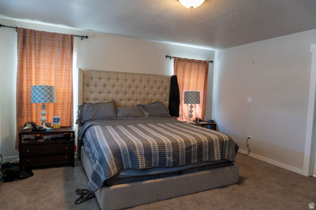 Image 16 of property listing at 935 W LOTUS BROOK DR, South Salt Lake, UT 84119