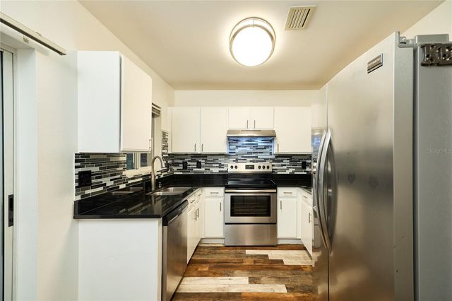 1751 FLUORSHIRE DRIVE, Brandon, FL 33511