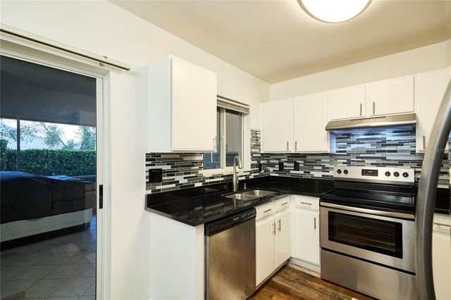 1751 FLUORSHIRE DRIVE, Brandon, FL 33511